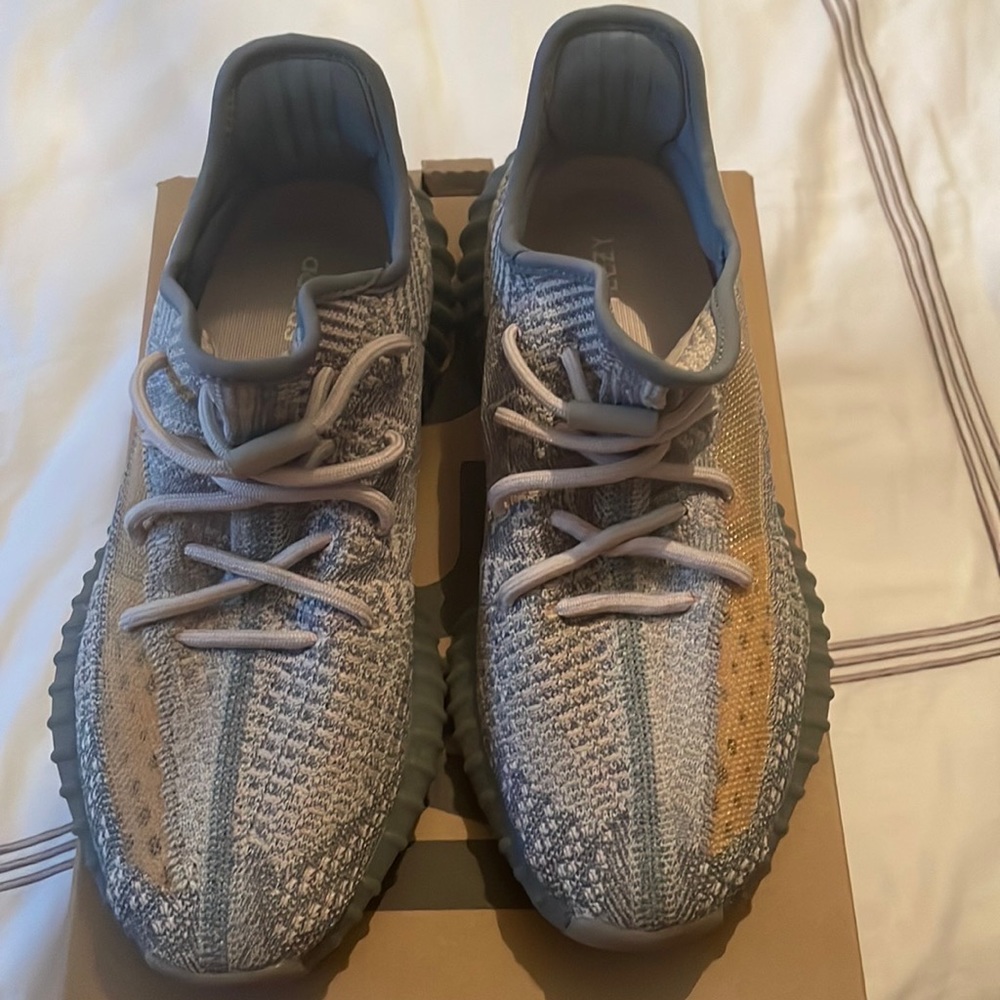 Yeezy Boost 350 V2 'Israfil' (women's size 9)